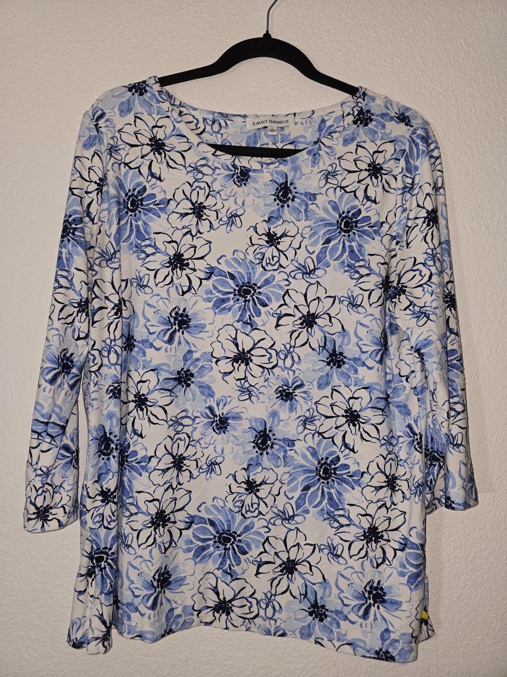 Emily Daniels Blue Floral Tunic Top